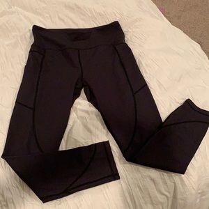 ZYIA Black Pocket Light n Tight Hi-Rise 7/8 24"